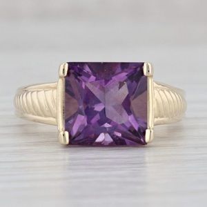 *Just sold* Square cut 4.6 carat Amethyst ring in 14k gold setting. Size 9.